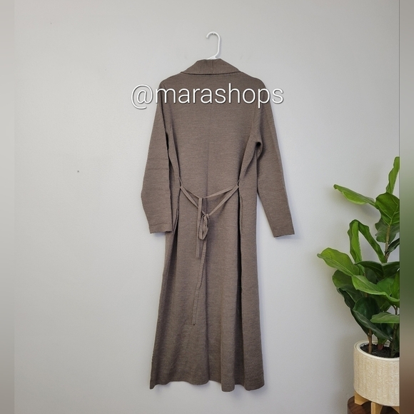 Babaton Kirby Cardigan - Picture 5 of 7